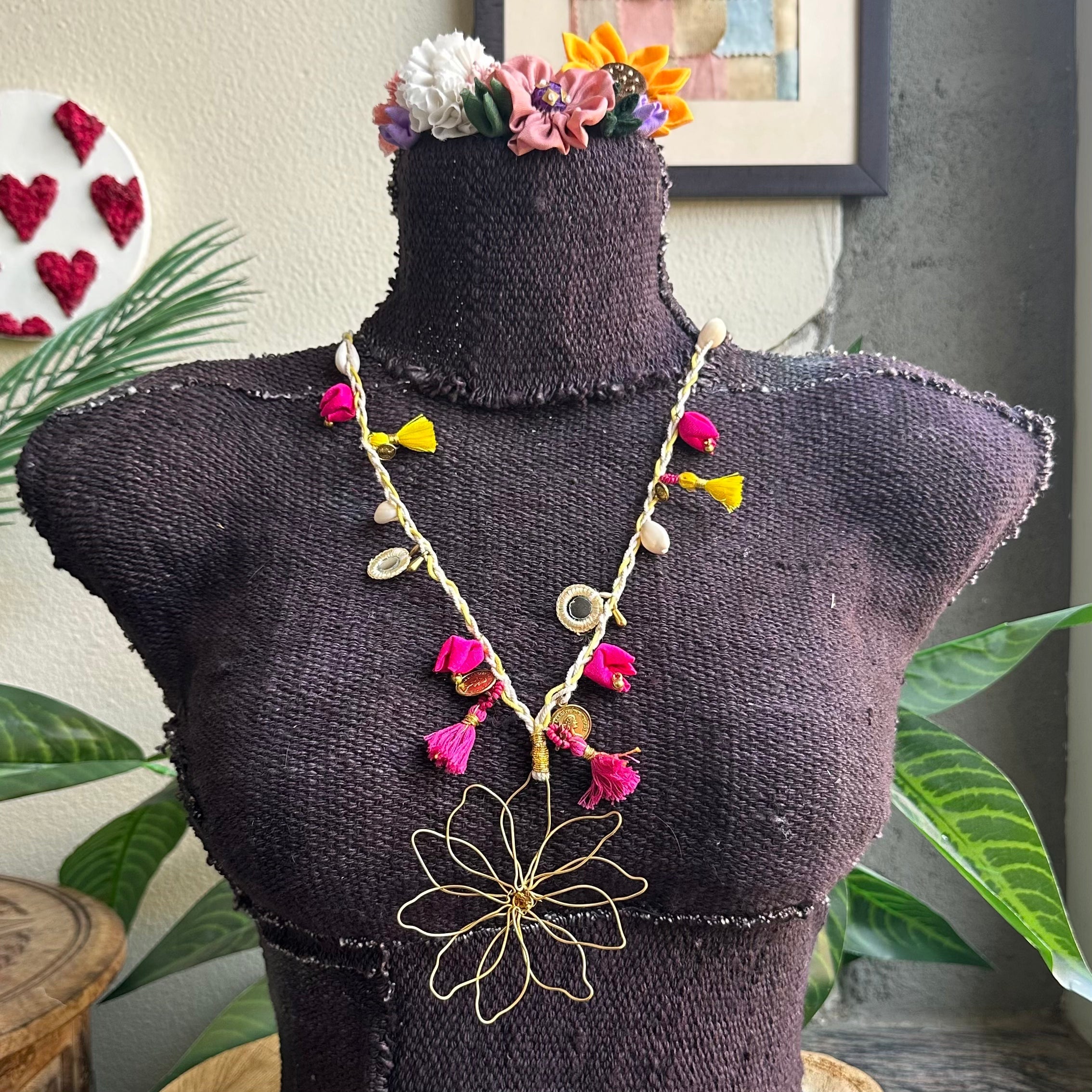 NECKPIECES