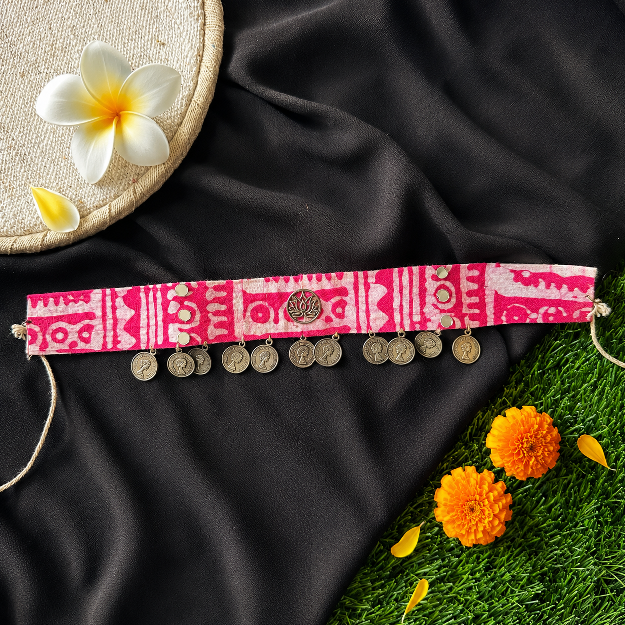Coin choker (Jaipur)