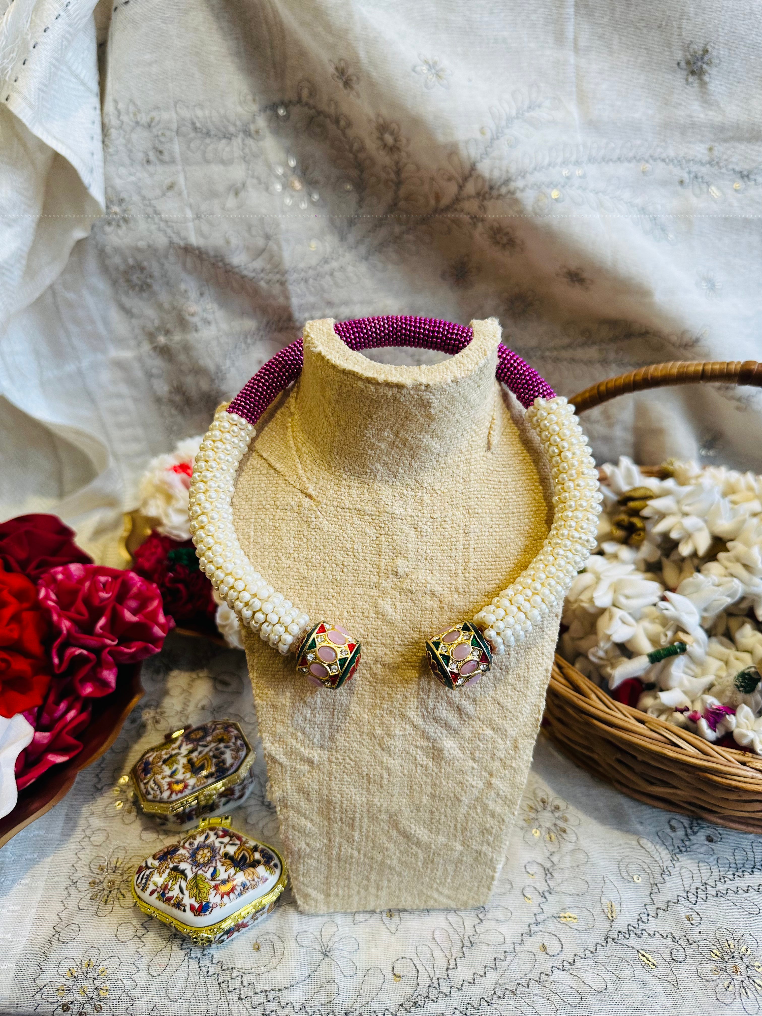Jadau Kundan Hasli