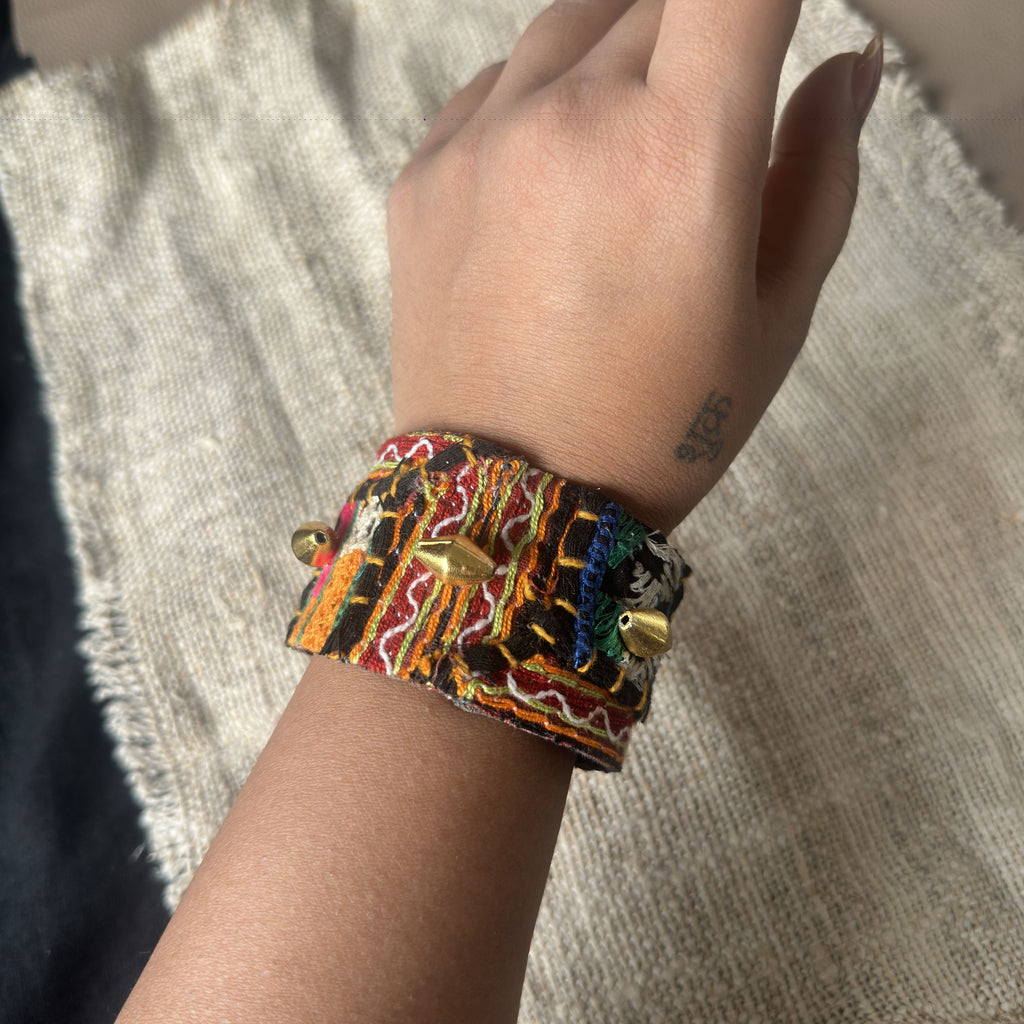 Rabari hand cuff