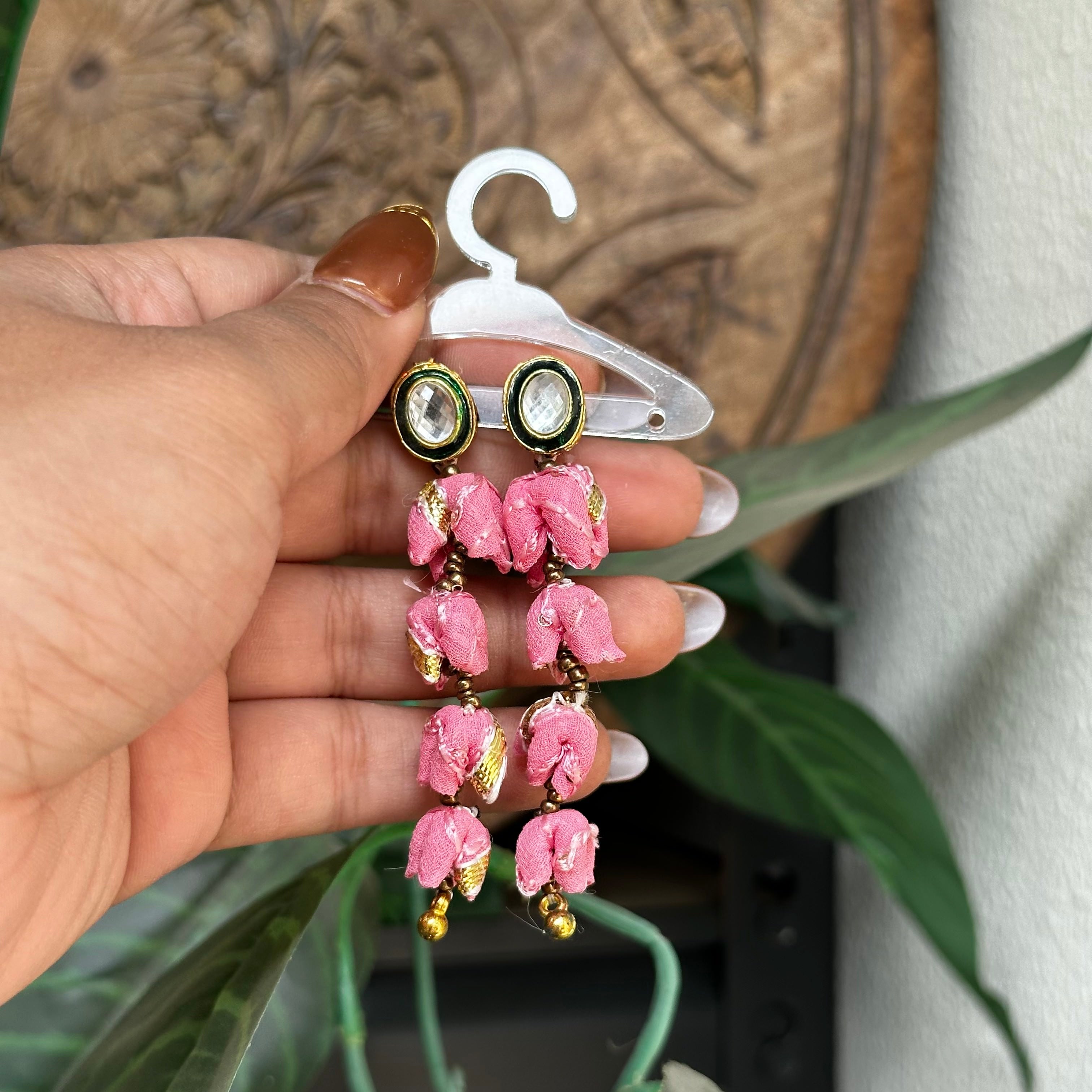 Mogra Kundan Studs