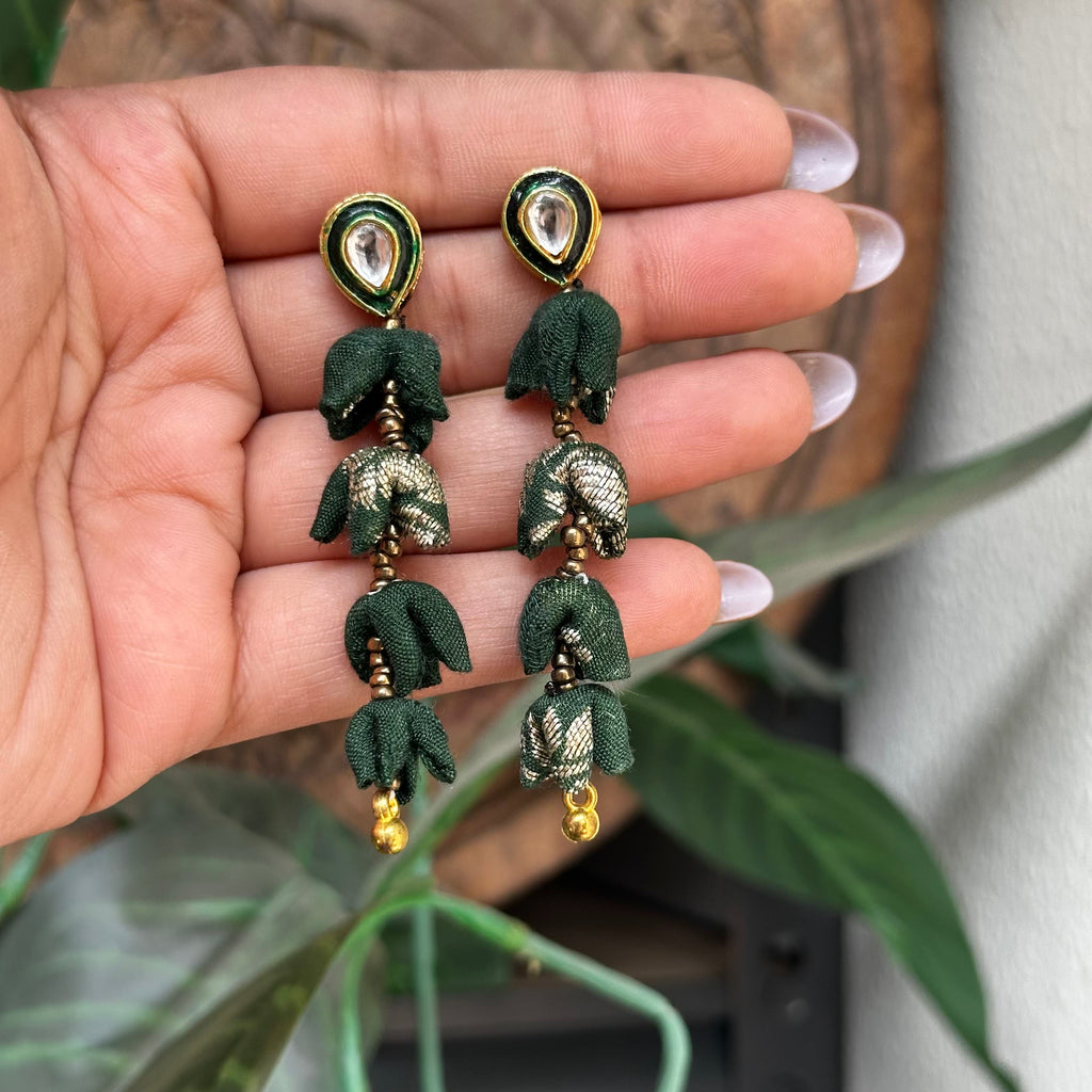 Mogra Kundan Studs