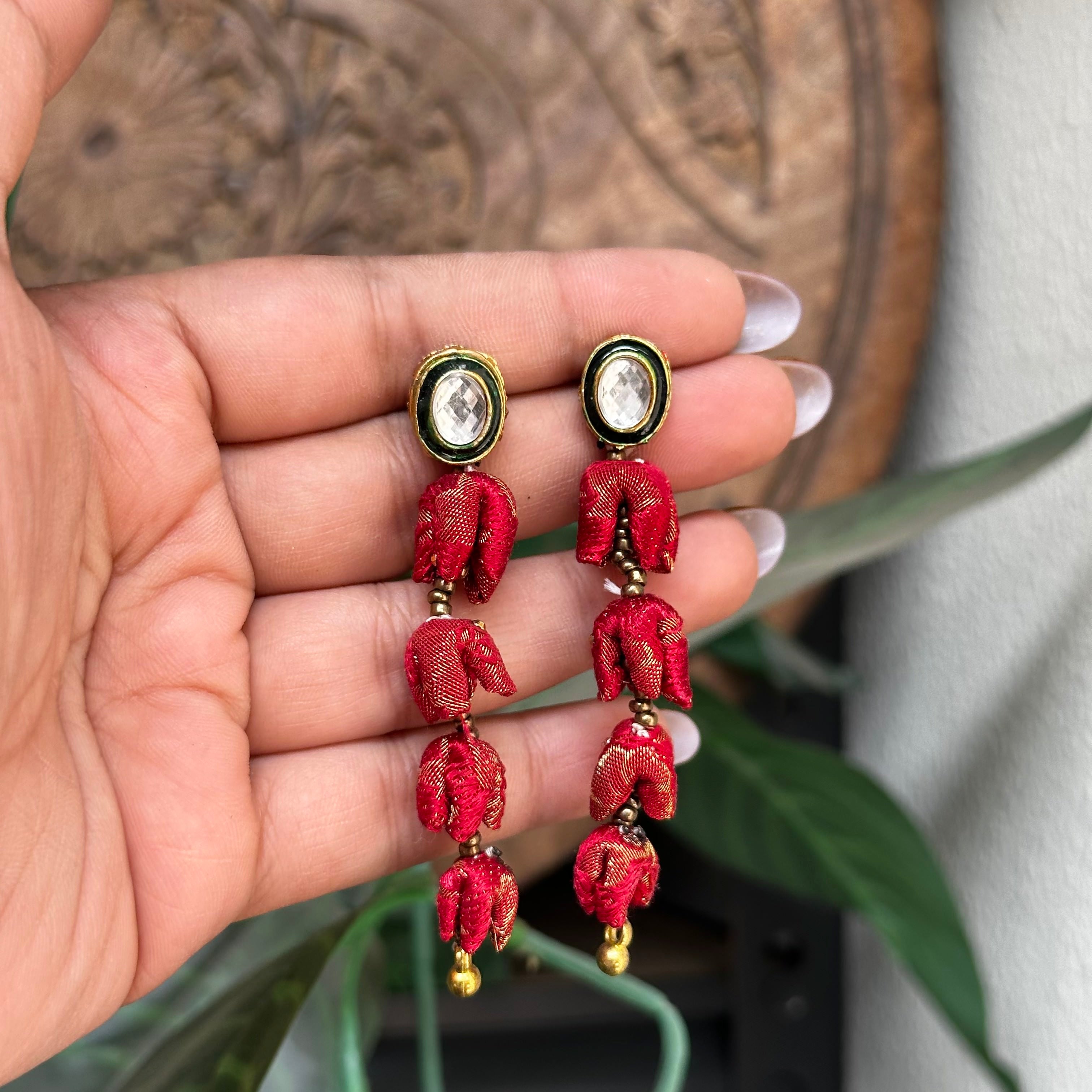 Mogra Kundan Studs