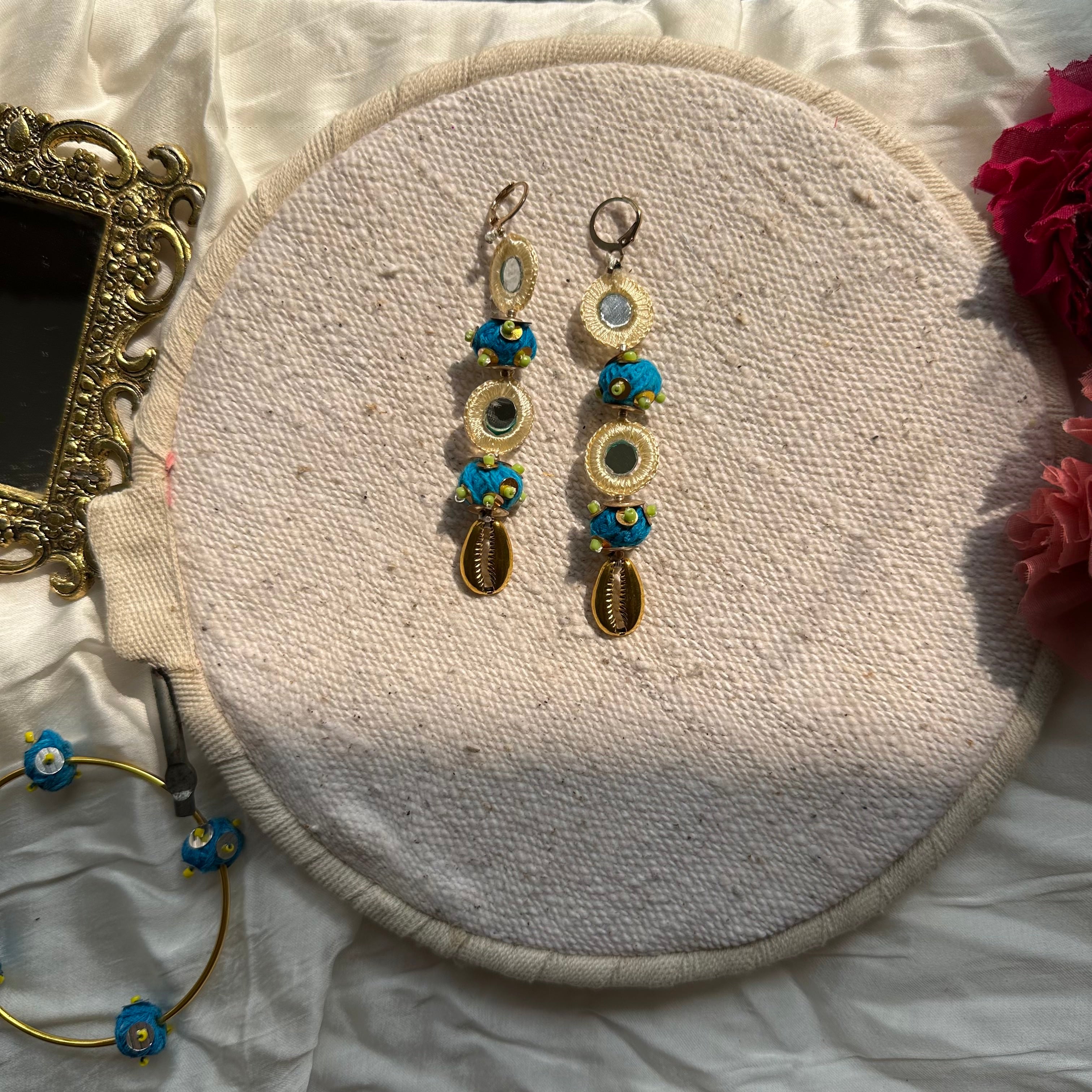 sheesha bindu earrings