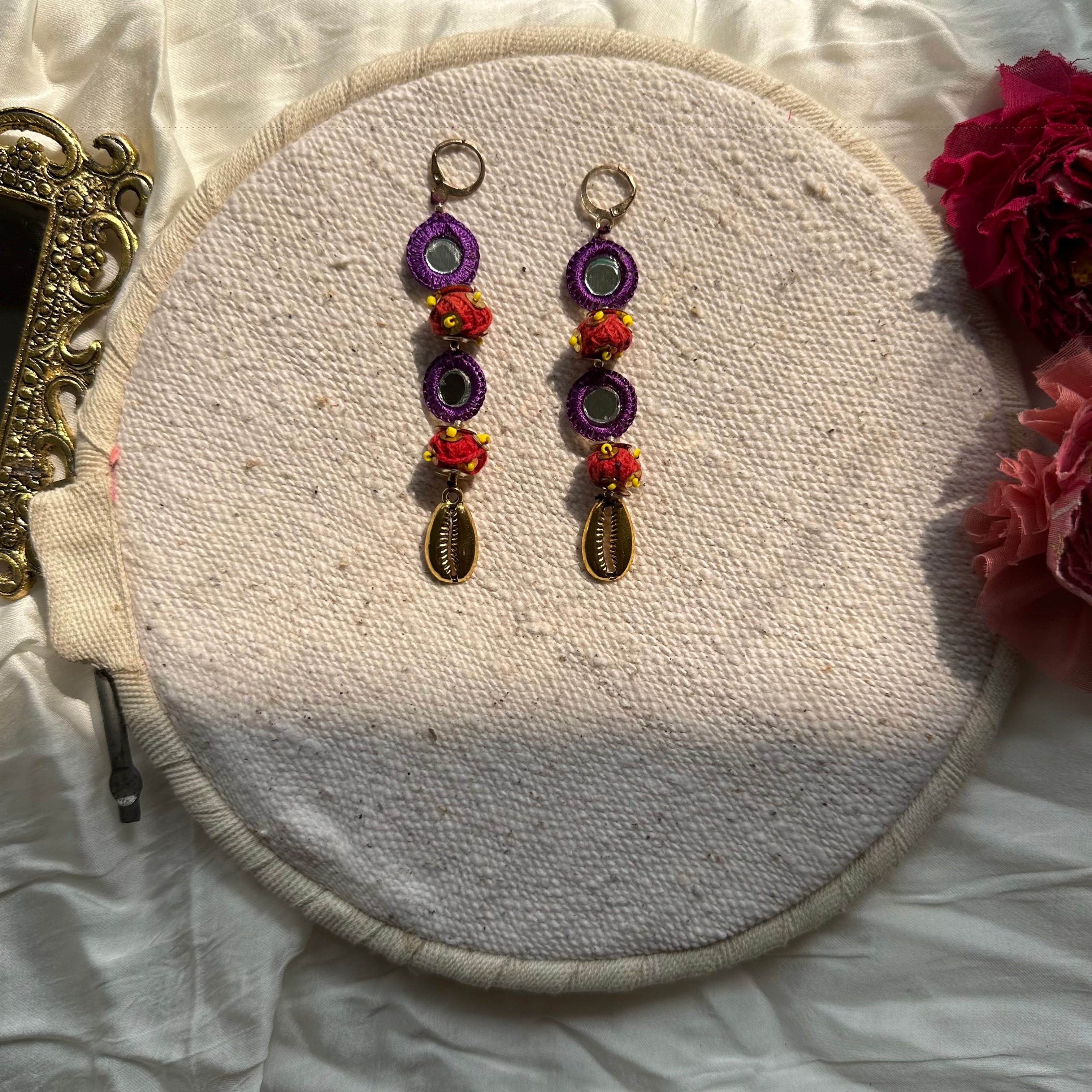 sheesha bindu earrings