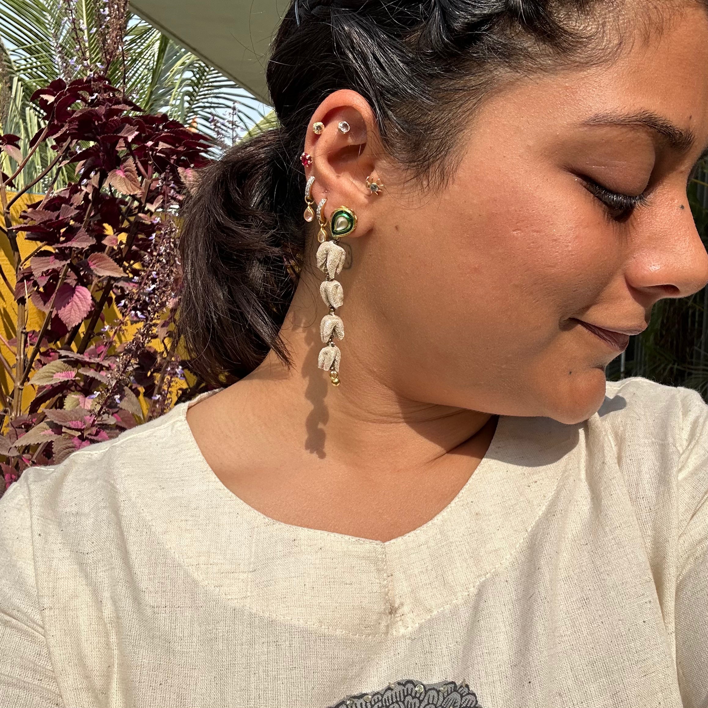 Mogra Kundan Studs
