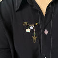 Safety pin brooch